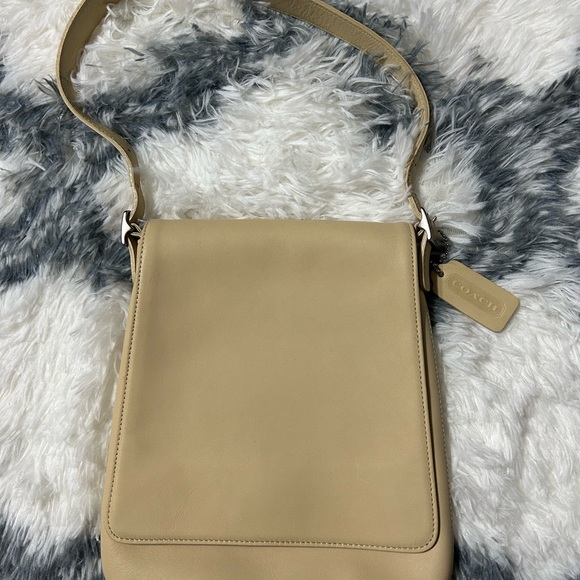 040 BGS: Coach shoulder bag - Picture 2 of 8